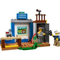 LEGO Juniors 10751 Policajná naháňačka v horách 4
