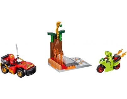 LEGO Juniors Ninjago 10722 Finální hadí souboj