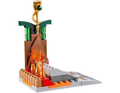 LEGO Juniors Ninjago 10722 Finální hadí souboj
