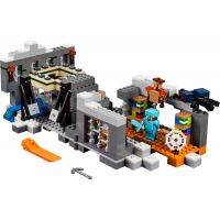 LEGO Minecraft 21124 Konečná brána 2