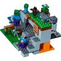 LEGO Minecraft 21141 Jaskyňa so zombie 3