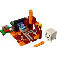 LEGO Minecraft 21143 Podzemná brána 4