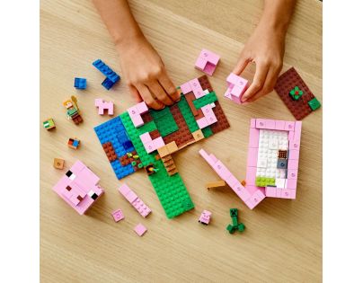 LEGO® Minecraft™ 21170 Prasaci dom