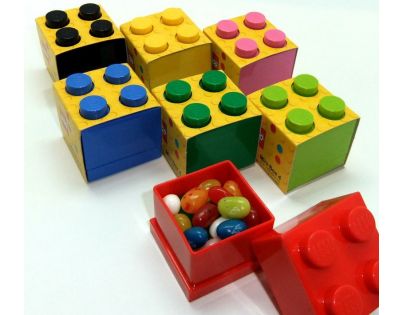 LEGO® Mini Box 4,6 x 4,6 x 4,3 cm biely