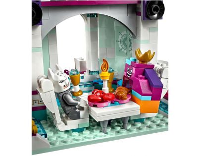Lego Movie 70838 Hrozivý vesmírny palác kráľovnej Ľubovôle