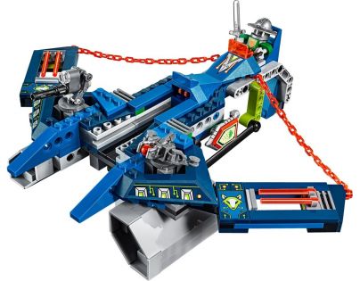 LEGO Nexo Knights 70320 Aaronův Aero Striker V2