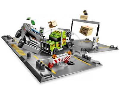 LEGO RACERS 8199 Srážka s dodávkou