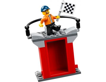 LEGO Speed Champions 75876 Porsche 919 Hybrid a 917K ulička v boxech