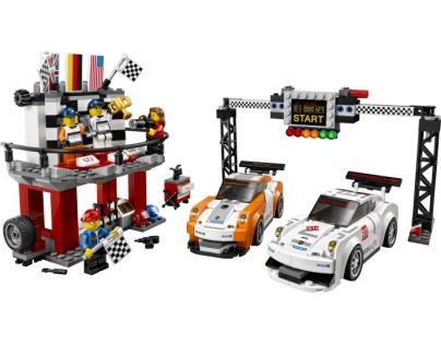 LEGO Speed Champions 75912 Porsche 911 GT v cílové rovince