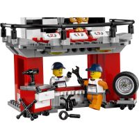 LEGO Speed Champions 75912 Porsche 911 GT v cílové rovince 6