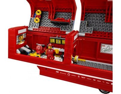 LEGO Speed Champions 75913 - Kamión pro vůz F14 T týmu Scuderia Ferrari