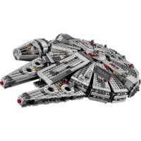 LEGO Star Wars 75105 Millennium Falcon - Poškozený obal 3