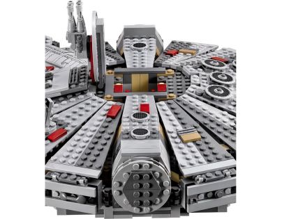 LEGO Star Wars 75105 Millennium Falcon