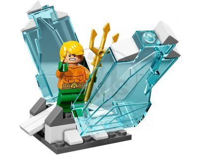 LEGO Super Heroes 76000 - Arktický Batman™ vs. Mr. Freeze™: Aquaman™ na ledě
