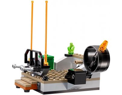LEGO Super Heroes 76044 Souboj hrdinů