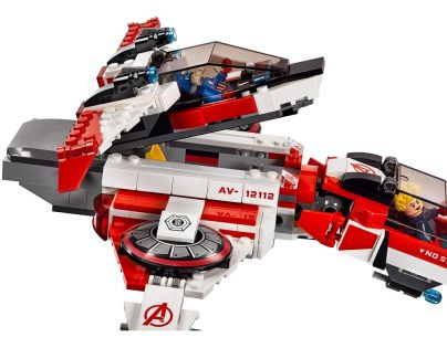 LEGO Super Heroes 76049 Vesmírná mise Avenjet