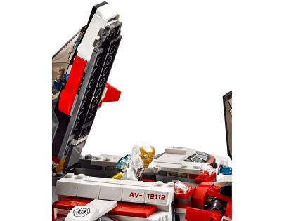 LEGO Super Heroes 76049 Vesmírná mise Avenjet