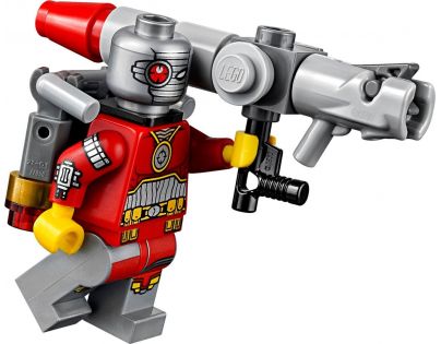 LEGO Super Heroes 76053 Batman™: Motocyklová honička v Gotham City
