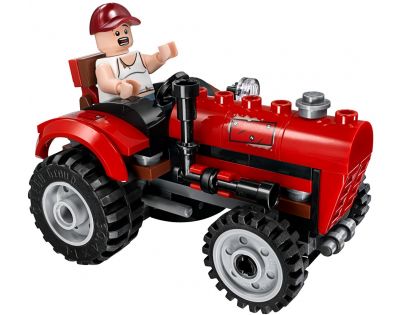 LEGO Super Heroes 76054 Batman Scarecrow Sklizeň strachu