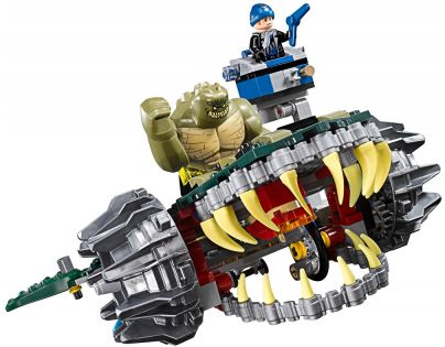 LEGO Super Heroes 76055 Batman: Zničení ve stokách