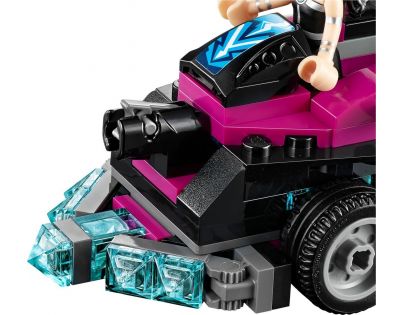 LEGO Super Heroes Girls 41233 Lashina a její vozidlo