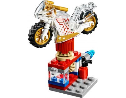 LEGO Super Heroes Girls 41235 Wonder Woman a její pokoj