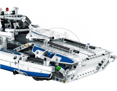 LEGO Technic 42025 - Nákladní letadlo