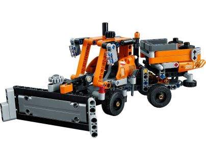 LEGO Technic 42060 Cestári