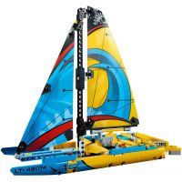 LEGO Technic 42074 Pretekárska jachta 6