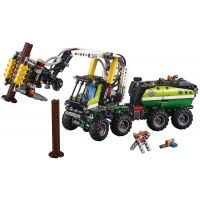 LEGO Technic 42080 Lesnícky stroj 3