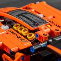 LEGO Technic 42093 Chevrolet Corvette ZR1 4