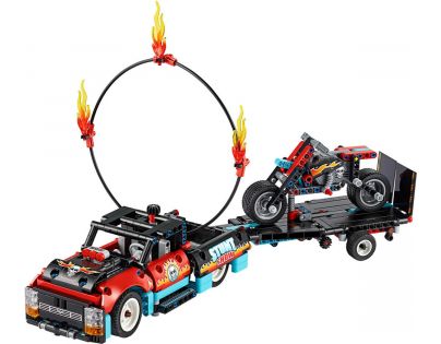 LEGO® Technic 42106 Kaskadérske vozidlá