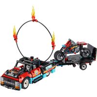 LEGO® Technic 42106 Kaskadérske vozidlá 2