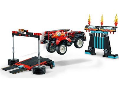 LEGO® Technic 42106 Kaskadérske vozidlá