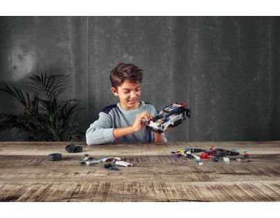LEGO® Technic 42109 RC Top Gear pretekárske auto
