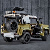 LEGO Technic 42110 Land Rover Defender - Poškodený obal 6