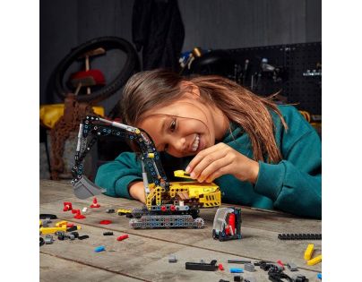 LEGO® Technic 42121 Pásový bager