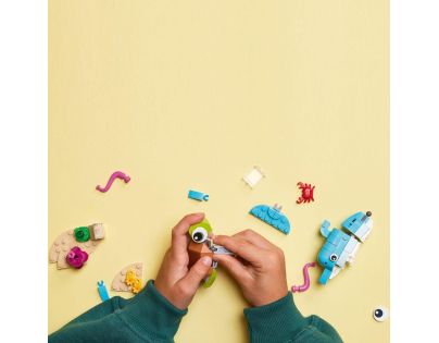 LEGO® Creator 31128 Delfín a korytnačka