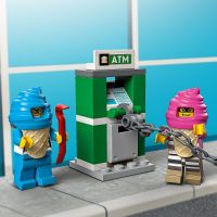 LEGO® City 60314 Policajná naháňačka so zmrzlinárskym vozidlom 3