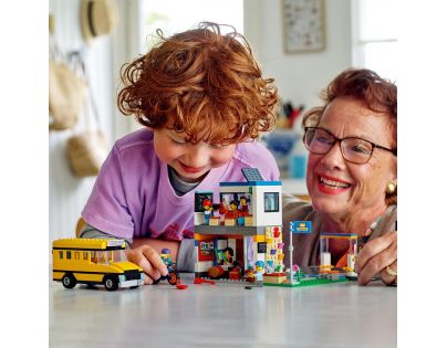 LEGO® City 60329 Školský deň