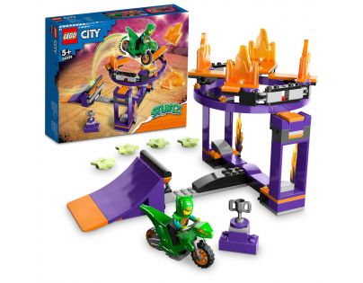 LEGO® City 60359 Kaskadérska výzva s rampou a obručou
