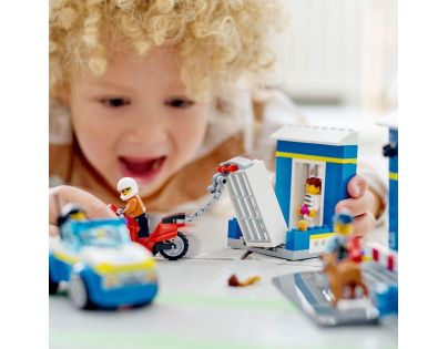 LEGO® City 60370 Naháňačka na policajnej stanici