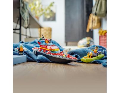 LEGO® City 60373 Hasičská záchranná loď a čln