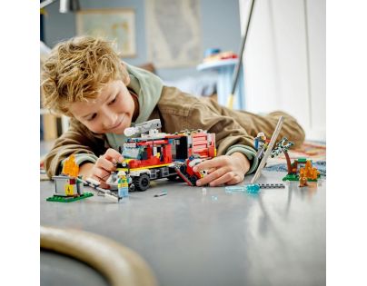 LEGO® City 60374 Veliteľské vozidlo hasičov - Poškodený obal