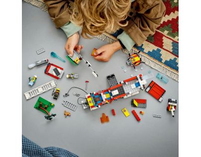 LEGO® City 60374 Veliteľské vozidlo hasičov - Poškodený obal