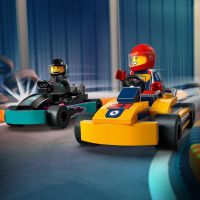 LEGO® City 60400 Motokáry a pretekári 6