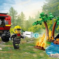 LEGO® City 60412 Hasičské vozidlo 4 x 4 a záchranný čln 6