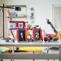 LEGO® City 60414 Hasičská stanica s hasičským vozidlom - Poškodený obal 5
