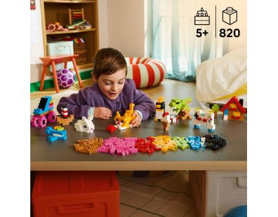 LEGO® Classic 11045 Pestrofarebné kreatívne kocky