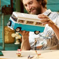 LEGO® ICONS 10279 Volkswagen T2 Camper Van - Poškodený obal 3